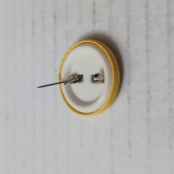 $4 Add-on Tiny Happy Face Pin - Picture 3 of 4